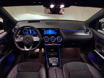Mercedes-Benz B-Klasse 250e AMG STYLING-PANORAMA-KEYLESS-DISCTRONIC-CAMERA-HEAD UP-ZEER 