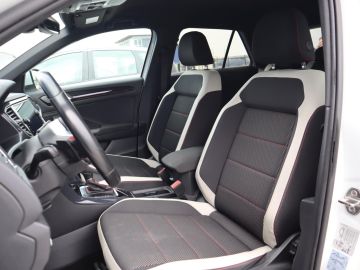 Volkswagen T-Roc 1.5 TSI Sport LED, Adapt. Cruisecontrol, Virtual cockpit, Trekhaa