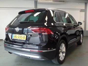 Volkswagen Tiguan 1.4 TSI ACT Highline Automaat, Panodak, Xenon, Stoelv, Navi, Acht