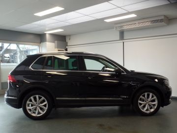 Volkswagen Tiguan 1.4 TSI ACT Highline Automaat, Panodak, Xenon, Stoelv, Navi, Acht