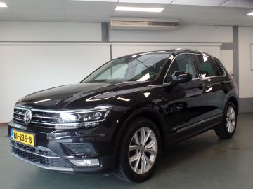 Volkswagen Tiguan 1.4 TSI ACT Highline Automaat, Panodak, Xenon, Stoelv, Navi, Acht