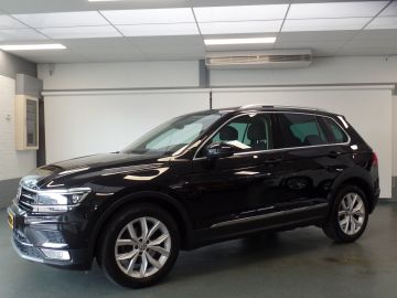 Volkswagen Tiguan 1.4 TSI ACT Highline Automaat, Panodak, Xenon, Stoelv, Navi, Acht