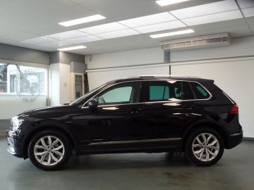 Volkswagen Tiguan 1.4 TSI ACT Highline Automaat, Panodak, Xenon, Stoelv, Navi, Acht