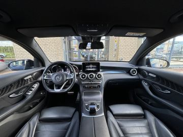 Mercedes-Benz GLC Coupé 250 4 Matic AMG STYLING-CAMERA-COMAND-TREKHAAK-COMPLEET