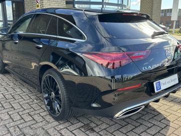 Mercedes-Benz CLA Shooting Brake 250e Hybrid AMG Styling-PANORAMA-CAMERA-TREKHAAK-S