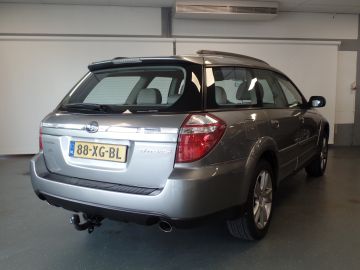 Subaru Outback 2.5i Comfort Full options!!, Xenon, Cruise controle, Clima contro