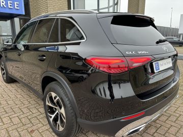 Mercedes-Benz GLC 300e Hybrid 4 Matic Advanced-PANORAMA-TREKHAAK-MEMORY-CAMERA-COMP