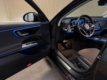 Mercedes-Benz E-Klasse Estate 300e Avantgarde Advanced-DISTRONIC-TREKHAAK-DODEHOEK-APLLE