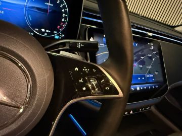 Mercedes-Benz E-Klasse Estate 300e Avantgarde Advanced-DISTRONIC-TREKHAAK-DODEHOEK-APLLE