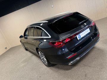 Mercedes-Benz E-Klasse Estate 300e Avantgarde Advanced-DISTRONIC-TREKHAAK-DODEHOEK-APLLE