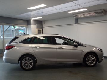 Opel Astra Sports Tourer 1.0 Turbo Innovation Dealer onderhouden, Xenon, Ele