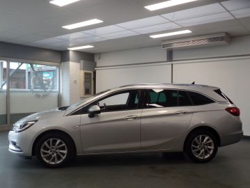 Opel Astra Sports Tourer 1.0 Turbo Innovation Dealer onderhouden, Xenon, Ele