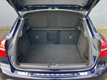 Mercedes-Benz GLA 250 4Matic Premium Plus - Panoramadak - Harman kardon - Achteruit