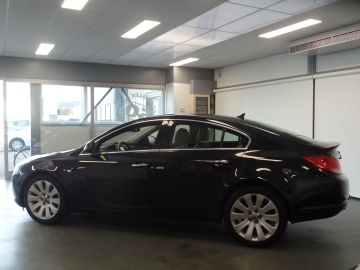 Opel Insignia 1.4 Turbo 140pk 5drs Navigatie, clima controle, PdcV/A, Lm velgen