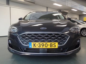 Ford Focus Wagon 1.0 EcoBoost Hybrid Vignale Navigatie, Achteruitrijcamera, 