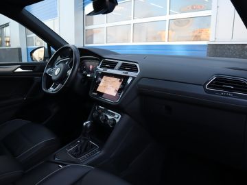 Volkswagen Tiguan Allspace 1.5 TSI R-Line Pano, 360° Camera, Memory, Stoelverwarming