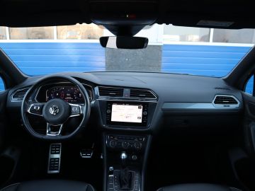 Volkswagen Tiguan Allspace 1.5 TSI R-Line Pano, 360° Camera, Memory, Stoelverwarming