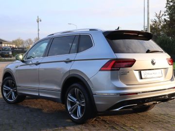 Volkswagen Tiguan Allspace 1.5 TSI R-Line Pano, 360° Camera, Memory, Stoelverwarming