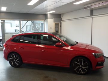 Škoda Scala 1.5 TSI Sport Business Automaat, Navigatie, Cruise controle, Stoe