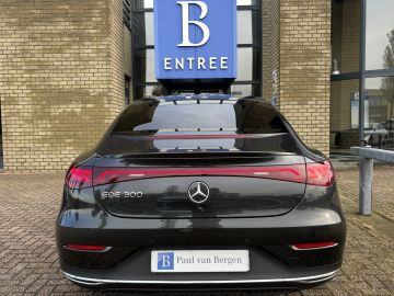 Mercedes-Benz EQE 300 Luxury Line 89 kWh-MEMORY-BURMESTER-CAMERA-WARMTEPOMP-COMPLEE