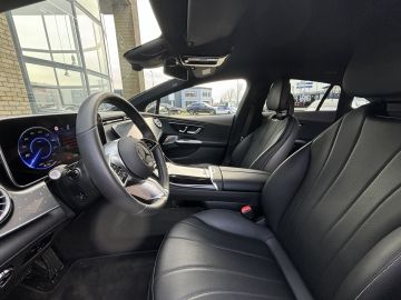 Mercedes-Benz EQE 300 Luxury Line 89 kWh-MEMORY-BURMESTER-CAMERA-WARMTEPOMP-COMPLEE