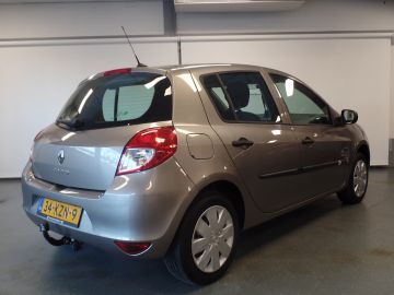 Renault Clio 1.2 Special Line Airco, Navigatie, Cruise controle, Elek ramen, T