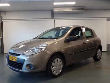 Renault Clio 1.2 Special Line Airco, Navigatie, Cruise controle, Elek ramen, T