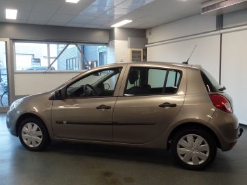 Renault Clio 1.2 Special Line Airco, Navigatie, Cruise controle, Elek ramen, T