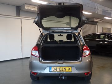 Renault Clio 1.2 Special Line Airco, Navigatie, Cruise controle, Elek ramen, T