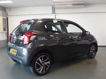 Peugeot 108 1.0 e-VTi Allure 5drs Navigatie, Airco, Elek ramen, Led verlichti