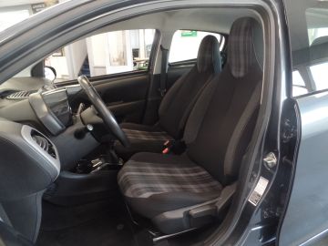 Peugeot 108 1.0 e-VTi Allure 5drs Navigatie, Airco, Elek ramen, Led verlichti