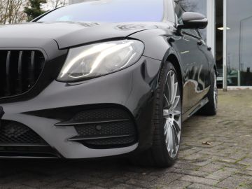 Mercedes-Benz E-Klasse 220d AMG 360° Camera, Pano, Sfeerverlichting, Stoelverwarming