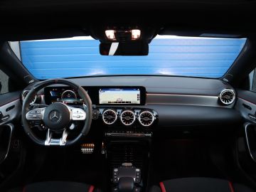 Mercedes-Benz CLA AMG 45 S 4MATIC+ Premium Plus Aero, Pano, Memory, Sfeer, Burmeste