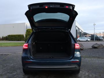 Mercedes-Benz B-Klasse 180 Business Solution Airco, Cruisecontrol, Camera, Stoelverwarmi