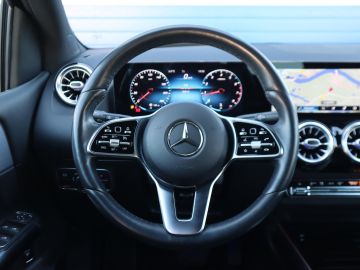 Mercedes-Benz B-Klasse 180 Business Solution KEYLESS, Memory, Camera, Hud, Cruisecontrol