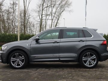 Volkswagen Tiguan 1.5 TSI ACT R-Line Pano, Trekhaak, LED, Camera