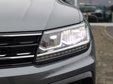 Volkswagen Tiguan 1.5 TSI ACT R-Line Pano, Trekhaak, LED, Camera