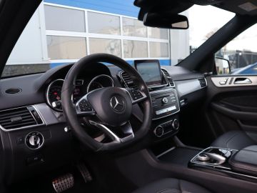 Mercedes-Benz GLE 350 d 4MATIC AMG Pano, Trekhaak, Distronic, Airmatic