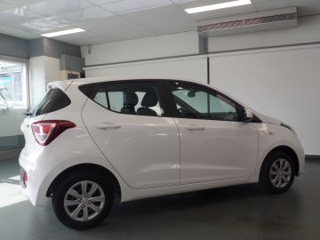 Hyundai I10 1.0i Comfort, 5drs Navigatie, Airco, Elek ramen, Cruise controle,