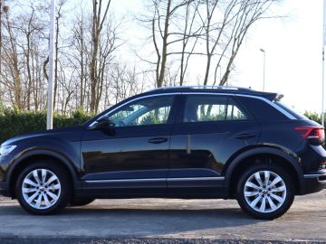 Volkswagen T-Roc 1.5 TSI Sport Pano, Trekhaak, Camera, Virtual Cockpit