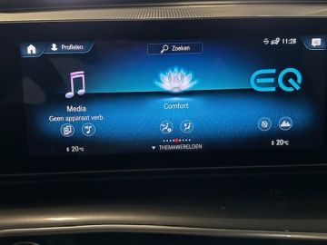 Mercedes-Benz EQC 400 4 Matic Premium Plus 80 kWh-SCHUIFDAK-HEAD UP-MEMORY-TREKHAAK