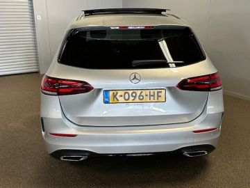 Mercedes-Benz B-Klasse 200 AMG STYLING-PANORAMA-MEMORY-WIDESCREEN-ACC-TREKHAAK-ZEER COMP