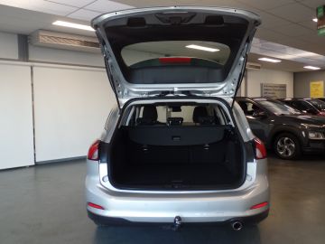 Ford Focus Wagon 1.0 EcoBoost Hybrid Connected, Nieuw model!!, Navigatie, Ai