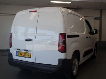 Peugeot Partner 1.5 BlueHDI Premium 3 Zitplaatsen, Schuifdeur rechts, Deurtjes ac