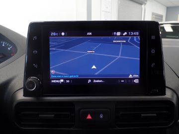 Peugeot Partner 1.5 BlueHDI Premium 3 Zitplaatsen, Schuifdeur rechts, Deurtjes ac
