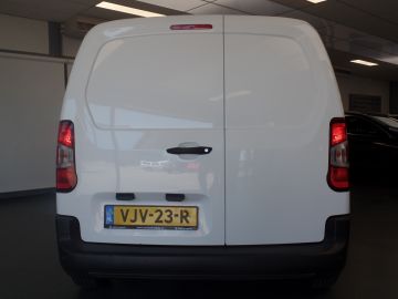 Peugeot Partner 1.5 BlueHDI Premium 3 Zitplaatsen, Schuifdeur rechts, Deurtjes ac