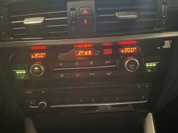 BMW X4 xDrive20i Executive-LEER-HEAD UP-TREKHAAK-SURROUND CAMERA-COMPLEE