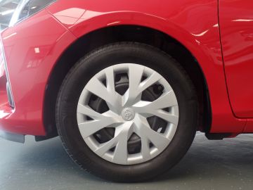 Toyota Yaris 1.0 VVT-i Comfort 5 Drs uitvoering, Airco, Elek ramen, Cv op sleu