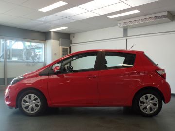 Toyota Yaris 1.0 VVT-i Comfort 5 Drs uitvoering, Airco, Elek ramen, Cv op sleu