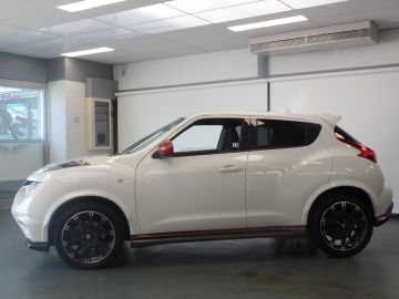 Nissan Juke 1.6 Turbo NISMO Uniek, Origineel Nederlandse auto,  Dealer onderh